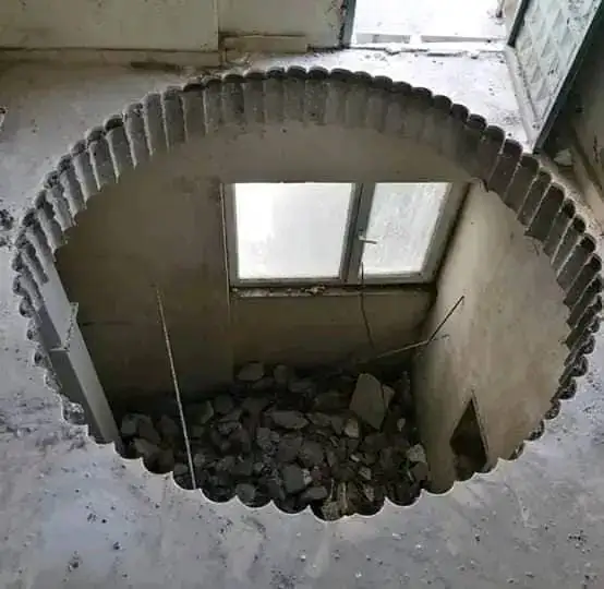 تنفيذ فتحة دائرية بالبلاطة بدقة قياس عالية. - كور دريل مصر لقص وتخريم الخرسانة