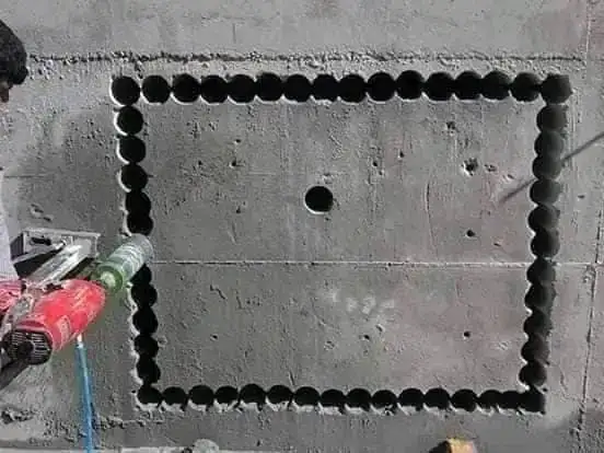 تخريم حائط مستطيل لمسارات التهوية والكابلات. - كور دريل مصر لقص وتخريم الخرسانة